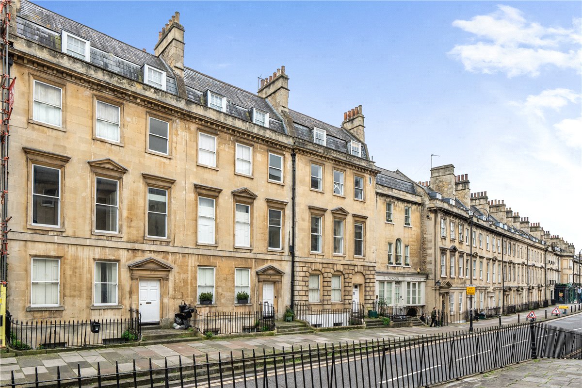 2 bedroom Flat, Paragon, Bath, BA1 - Sold