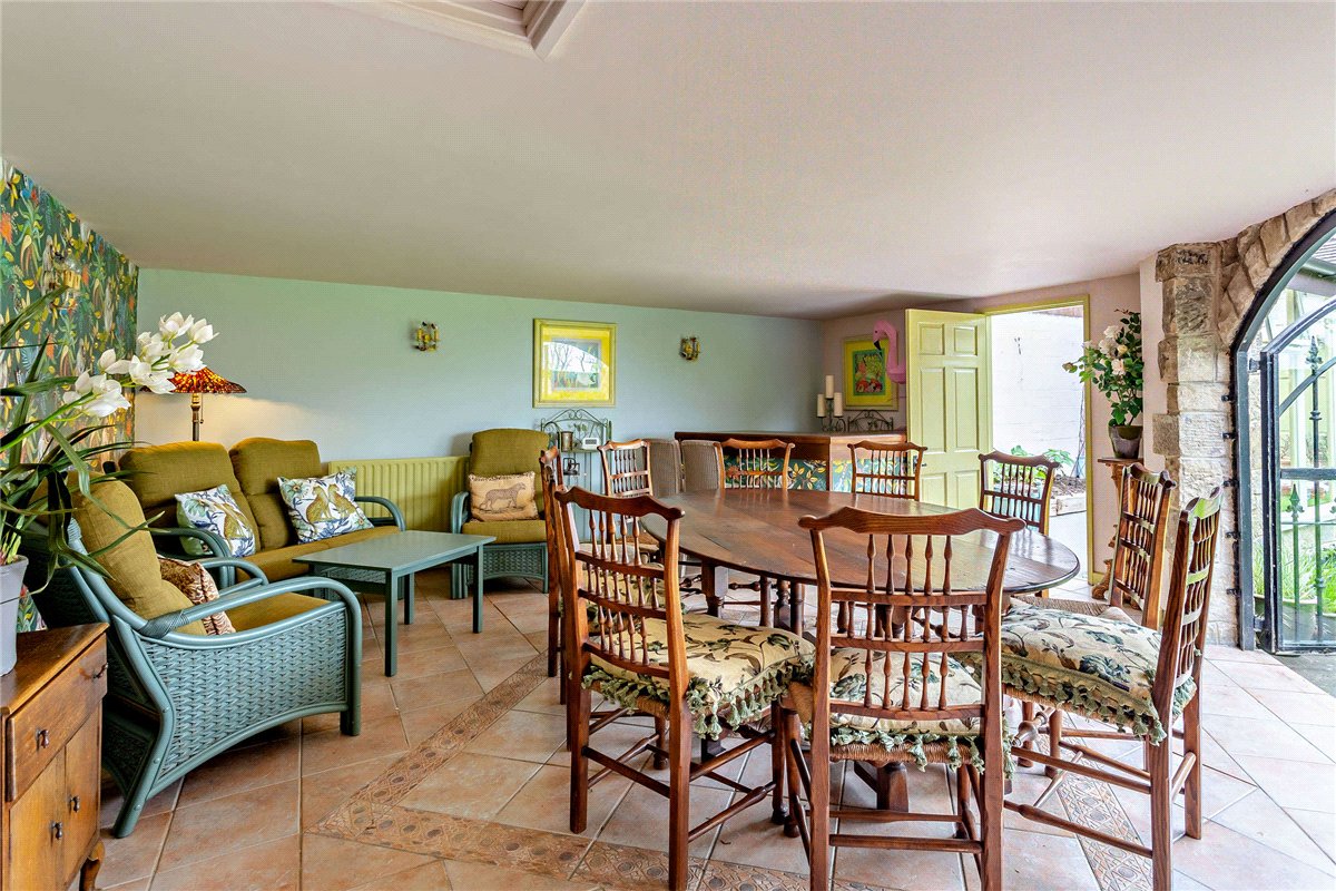 5 bedroom House, Carlton Lane, Guiseley, LS20 - Available, Image 6
