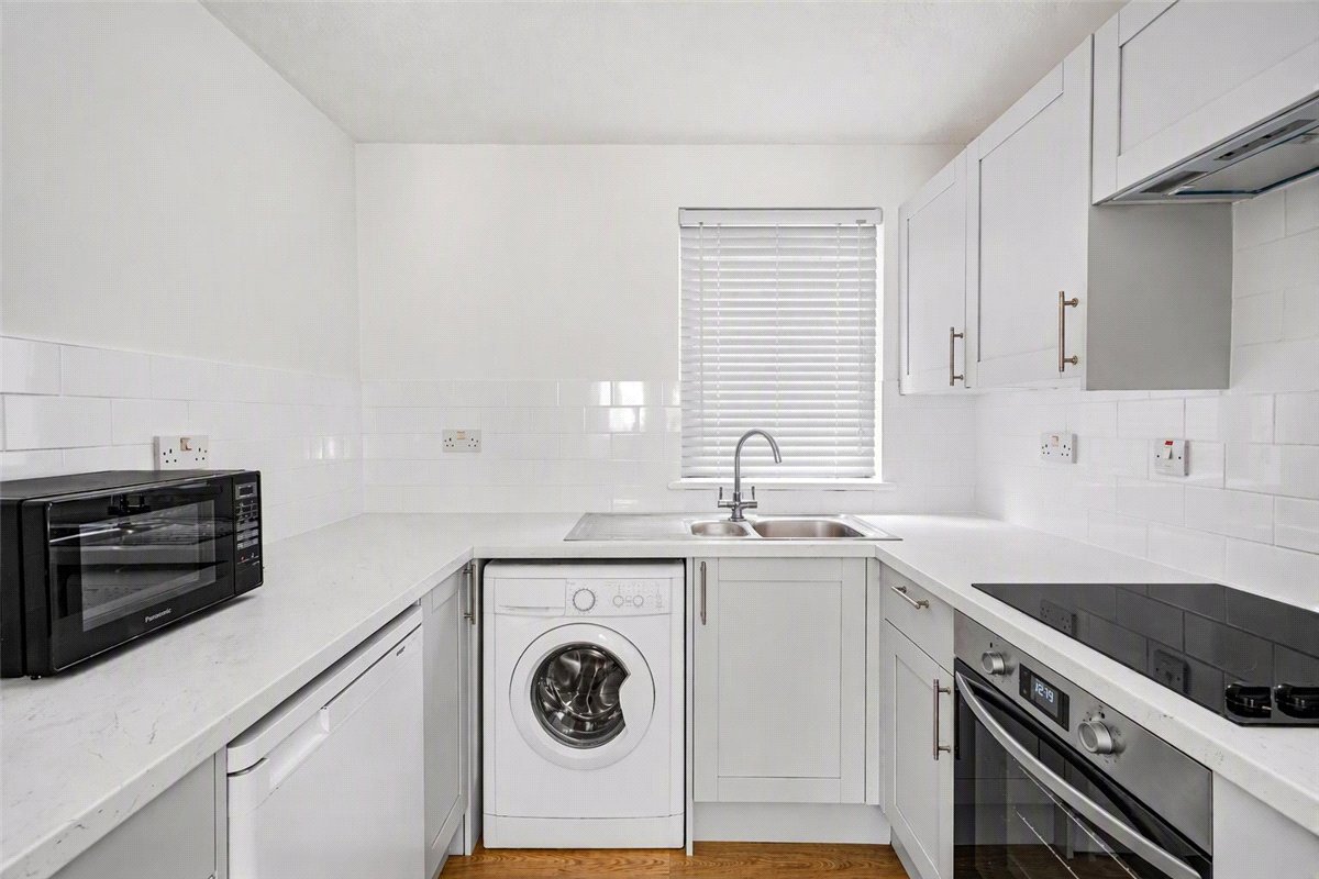 1 bedroom Flat, The Heyes, Gloucester Green, OX1 - Available