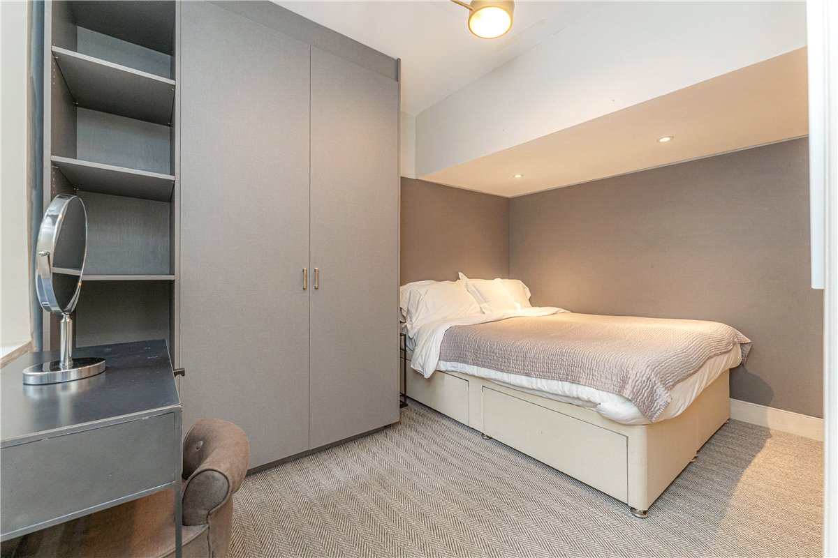 3 bedroom House, North Audley Street, London, W1K - Available, Image 1