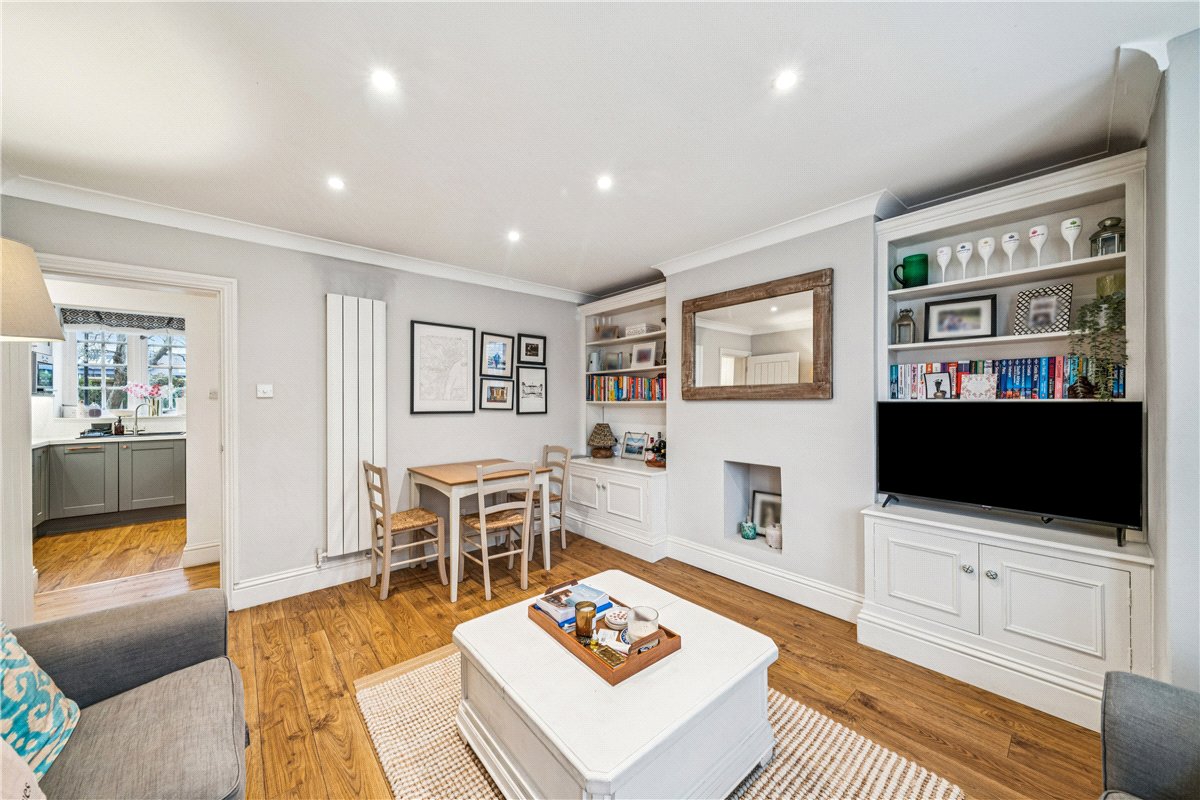 2 bedroom Flat, Frogmore, London, SW18 - Sold
