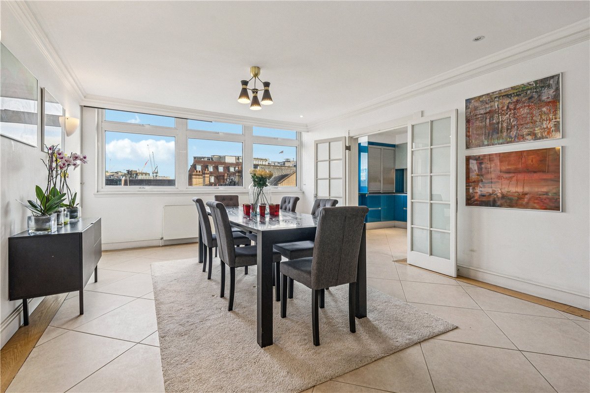 3 bedroom Flat, Park Towers, 2 Brick Street, W1J - Available, Image 3