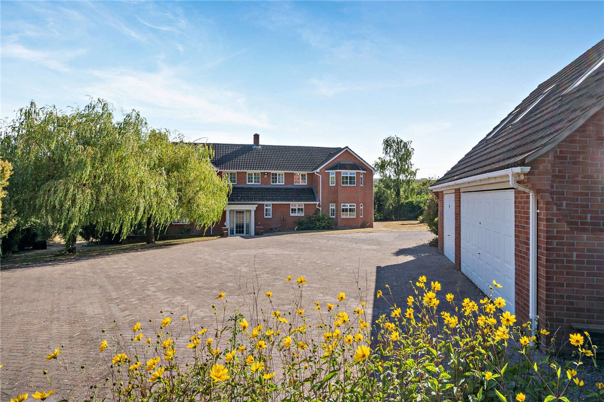 5 bedroom House, Fox's Lane, Kingsclere, RG20 - Available, Image 26