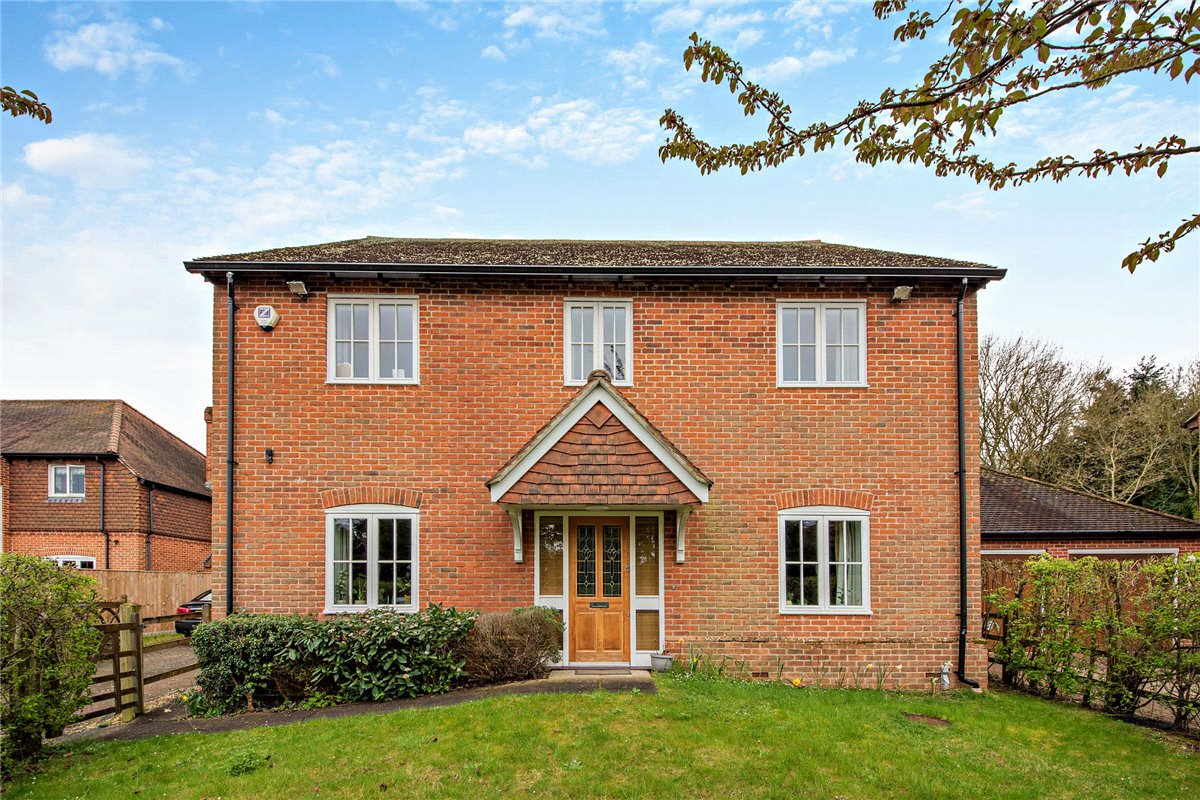 4 bedroom House, The Willows, Brimpton, RG7 - Sold STC, Image 1