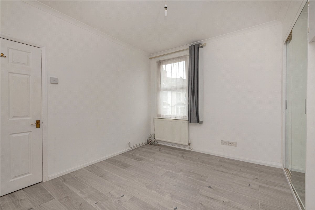 2 bedroom Maisonette, Graveney Road, London, SW17 - , Image 12