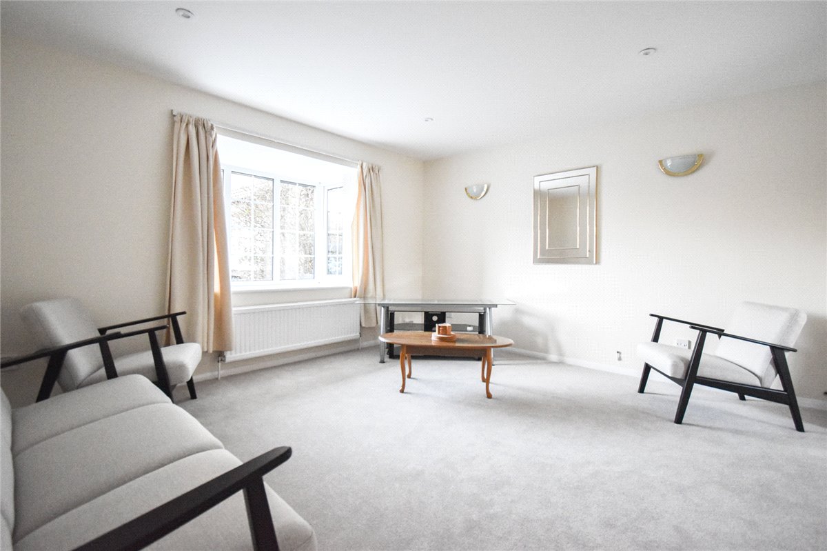 4 bedroom House, The Sycamores, Milton, CB24 - Available, Image 3