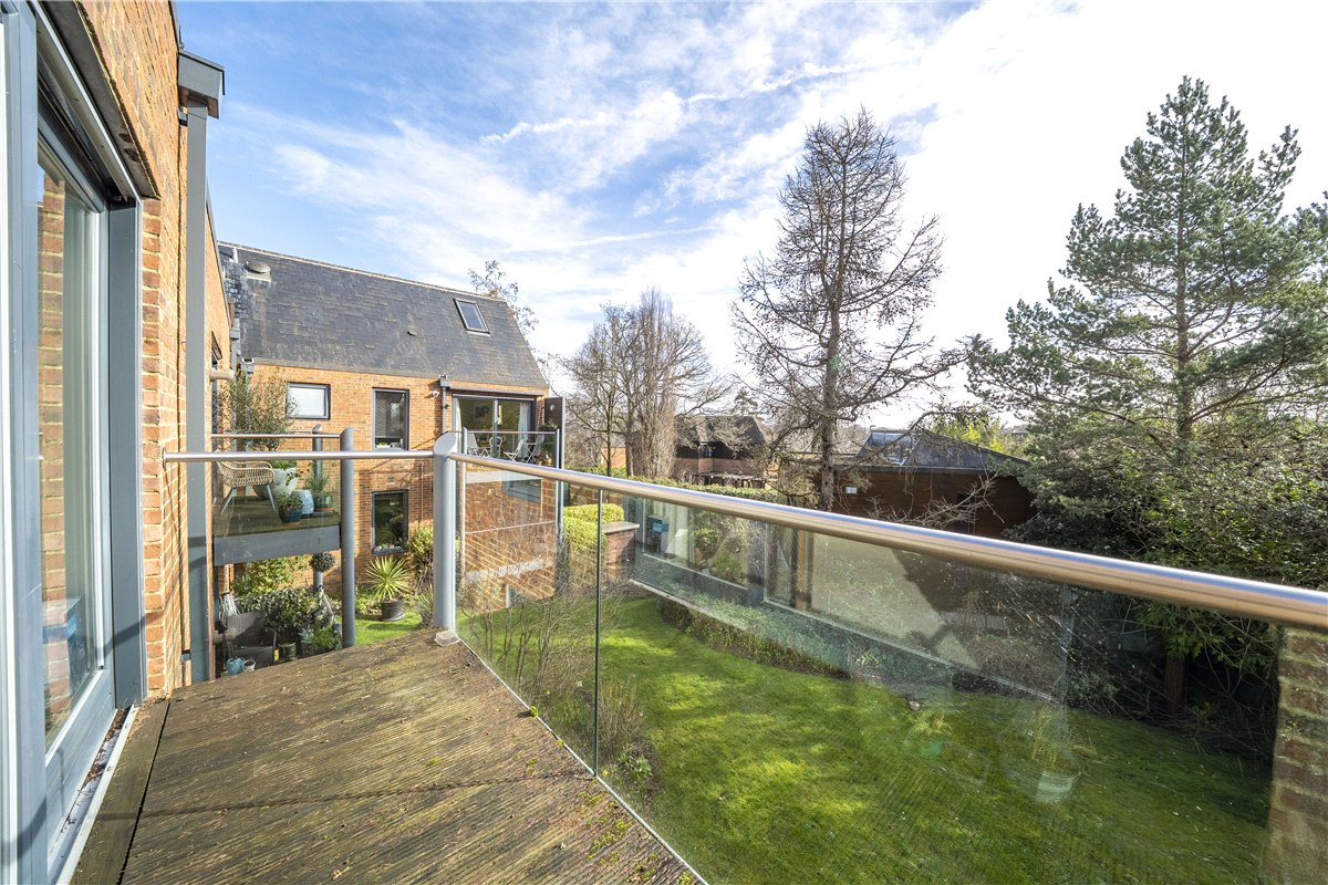 3 bedroom Flat, Bereweeke Road, Winchester, SO22 - Sold STC, Image 7