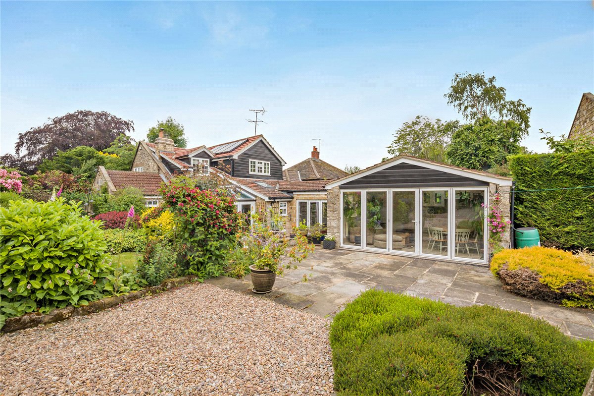 4 bedroom House, Lumby, Near Leeds, LS25 - Available, Image 24