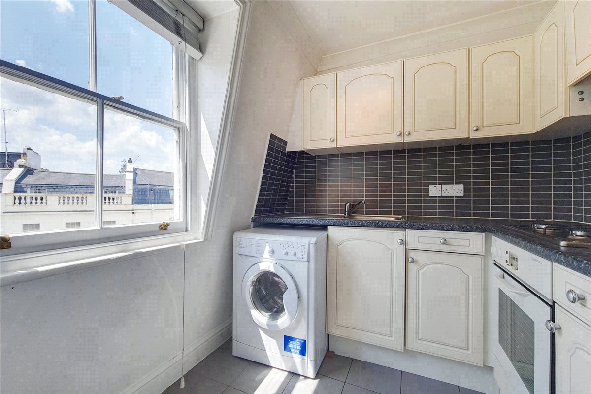 1 bedroom Flat, Chesham Place, Belgravia, SW1X - Available, Image 1