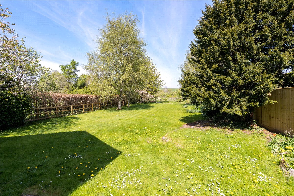 4 bedroom House, West Overton, Marlborough, SN8 - Sold, Image 2