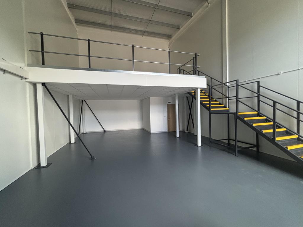 1034.84 Sq Ft, Westpark, Wellington, TA21 - Available, Image 2