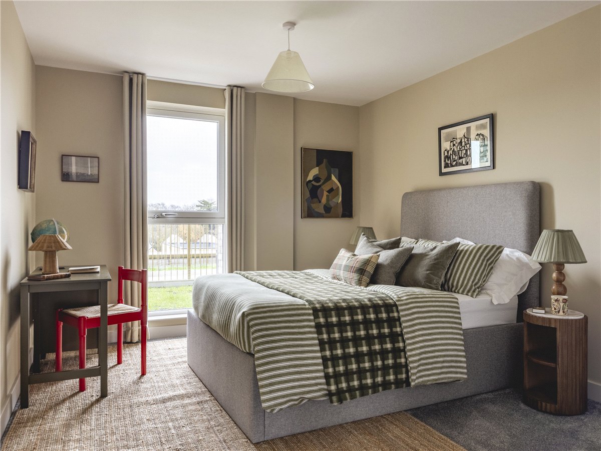 3 bedroom Flat, Milne Avenue, Cambridge, CB3 - Available, Image 9