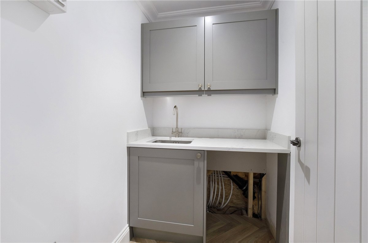 2 bedroom Flat, Wayside Crescent, Harrogate, HG2 - Available, Image 5