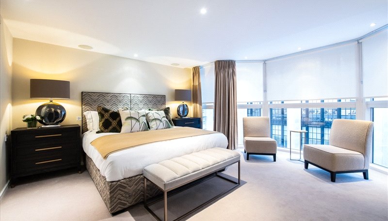 3 bedroom Flat, Young Street, London, W8 - Available, Image 8