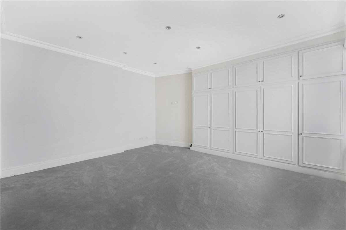 3 bedroom Flat, Queens Gate, Kensington, SW7 - Available, Image 8