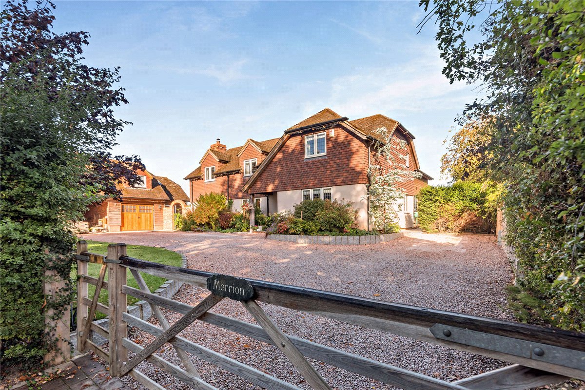 5 bedroom House, Enborne Street, Enborne, RG20 - Available, Image 37