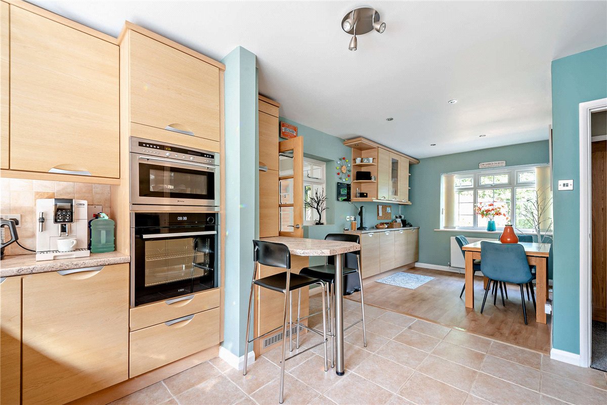 4 bedroom House, Ashford Hill Road, Headley, RG19 - Available, Image 3