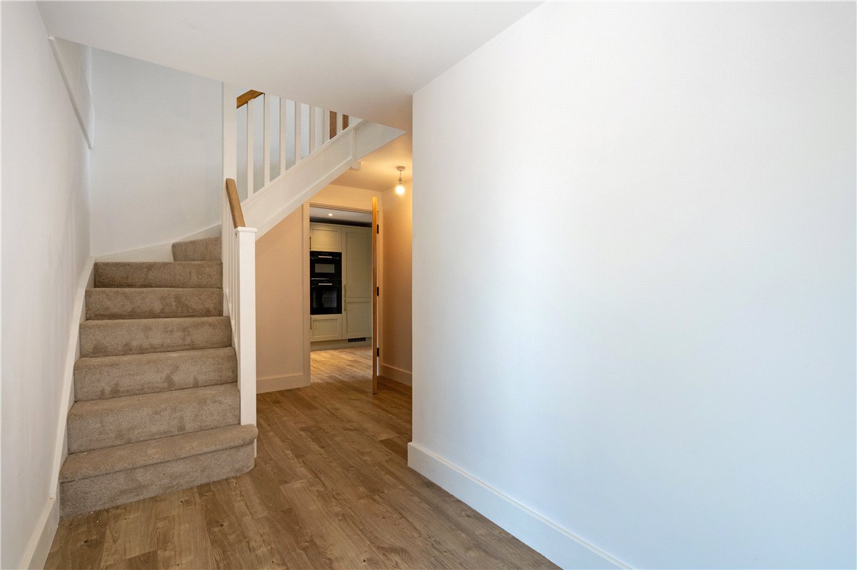 4 bedroom Cottage, Camela Lane, Camblesforth, YO8 - Available, Image 19