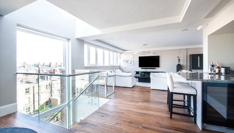 3 bedroom Flat, Young Street, London, W8 - Available, Image 16