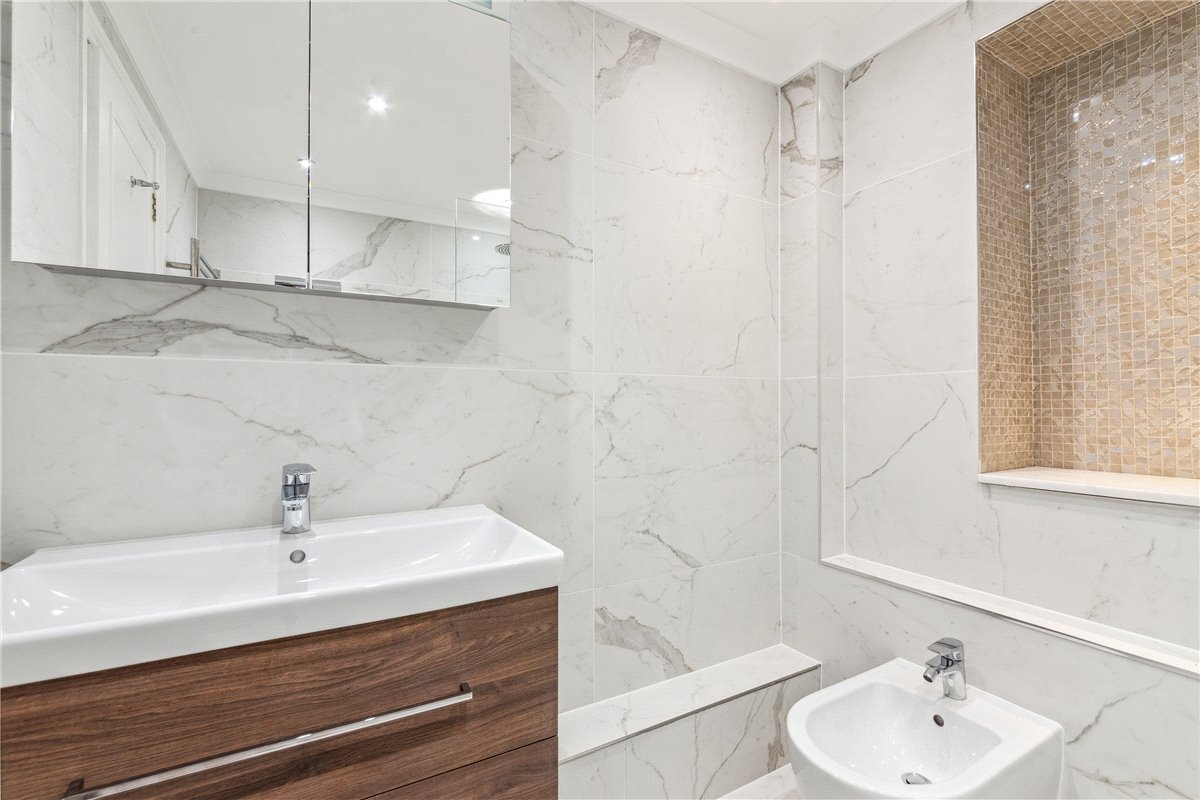 1 bedroom Flat, Park Lane, Mayfair, W1K - , Image 11