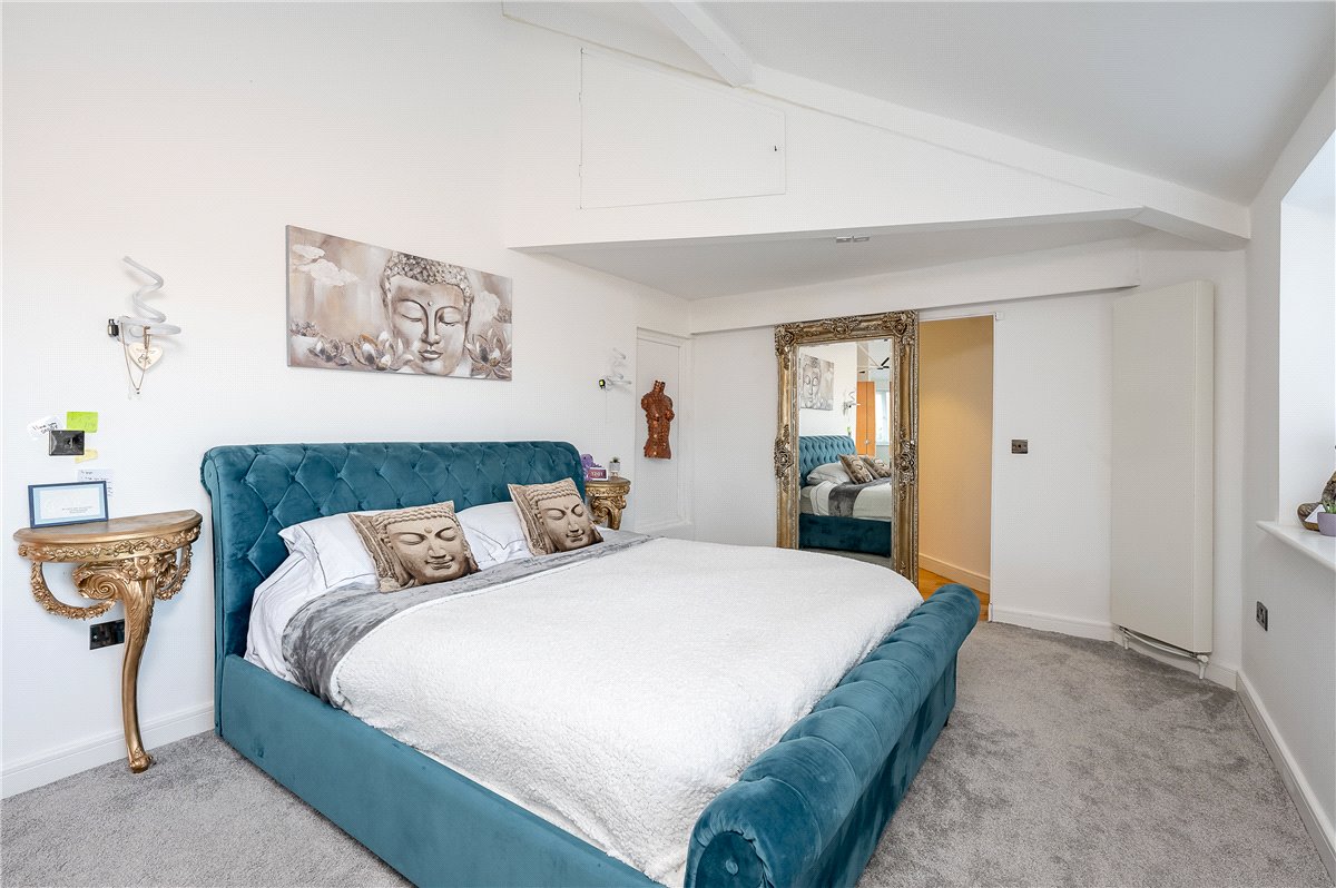 5 bedroom House, East Lea View, Cayton, YO11 - Available, Image 14