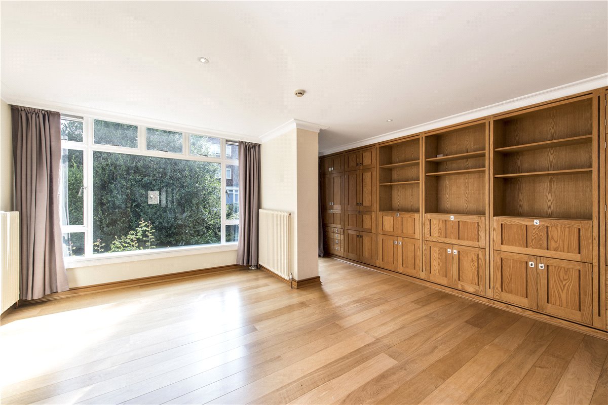 4 bedroom House, Woodsford Square, Holland Park, W14 - Sold