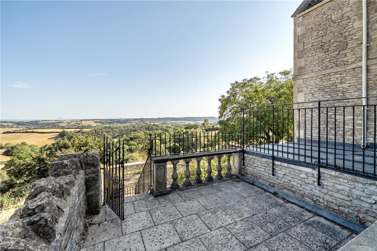 4 bedroom House, Bath Road, Colerne, SN14 - Available, Image 13