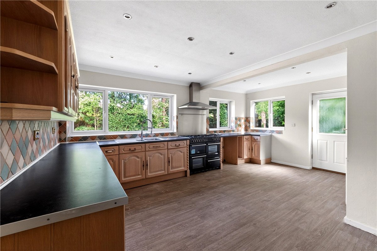 4 bedroom Bungalow, Pool Meadow Close, Solihull, B91 - Available, Image 4