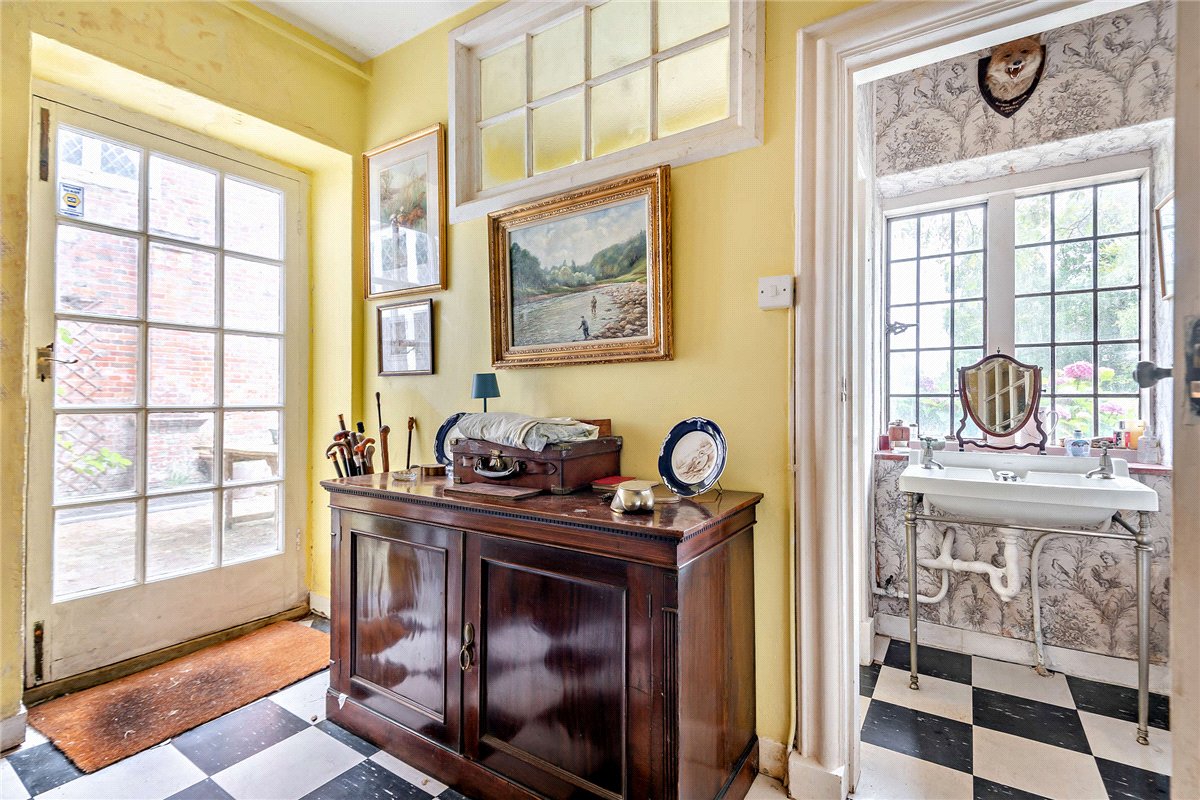 7 bedroom House, Burys Bank Road, Greenham, RG19 - Sold STC, Image 3