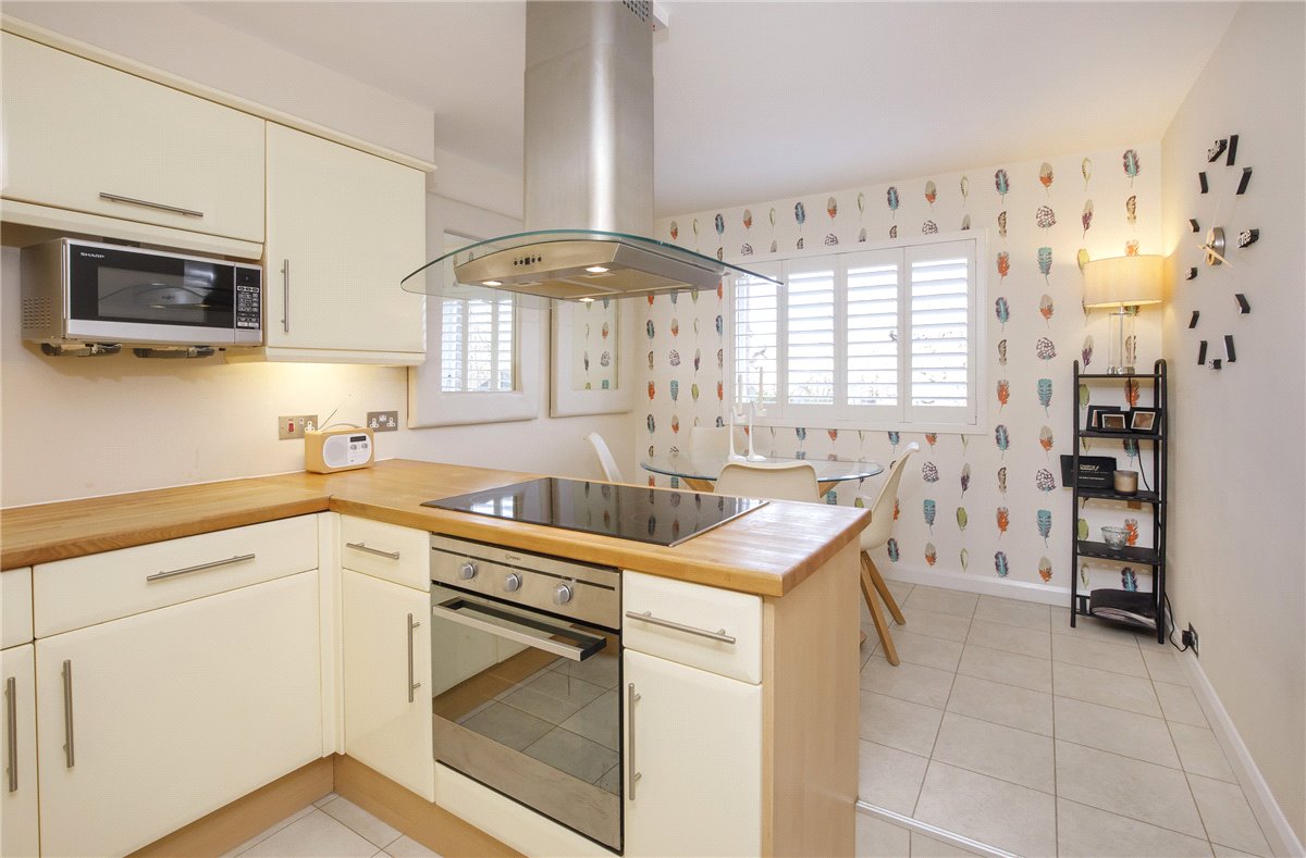 2 bedroom Flat, Postern Close, York, YO23 - , Image 5