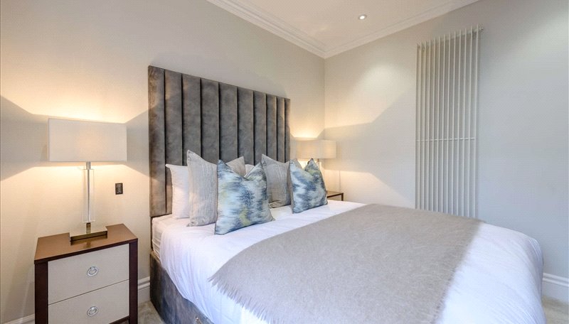 1 bedroom Flat, Kensington Garden Square, Bayswater, W2 - Available, Image 2