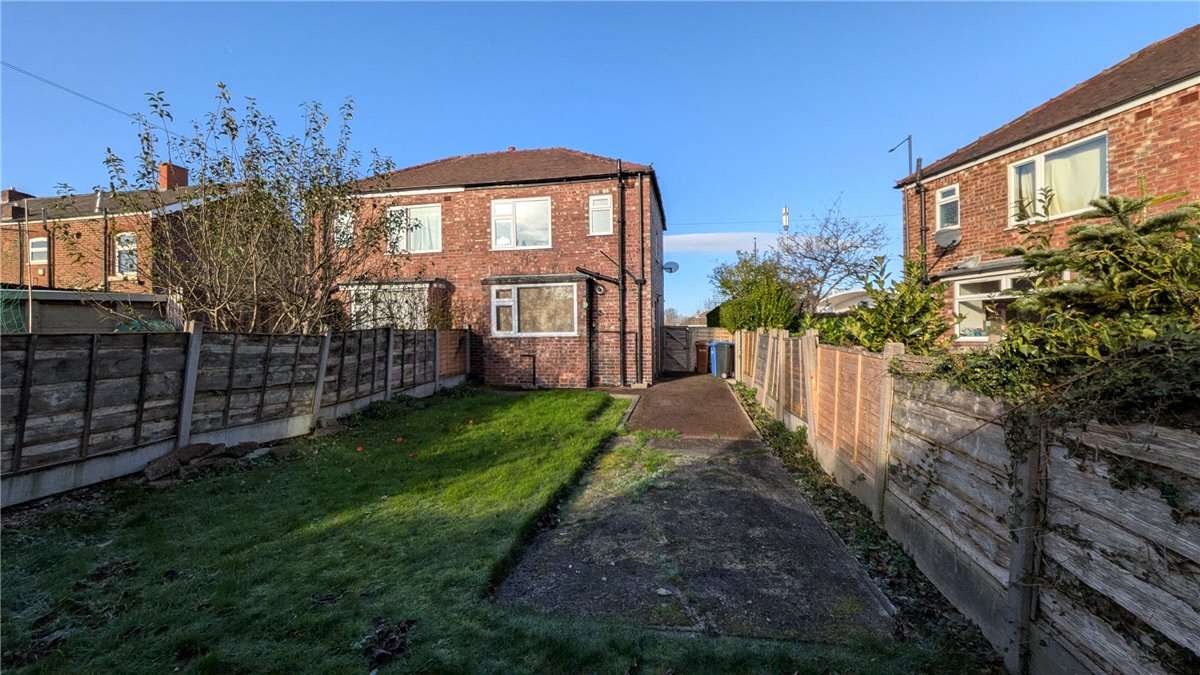 2 bedroom House, Mill Street, Hazel Grove, SK7 - Let Agreed, Image 13