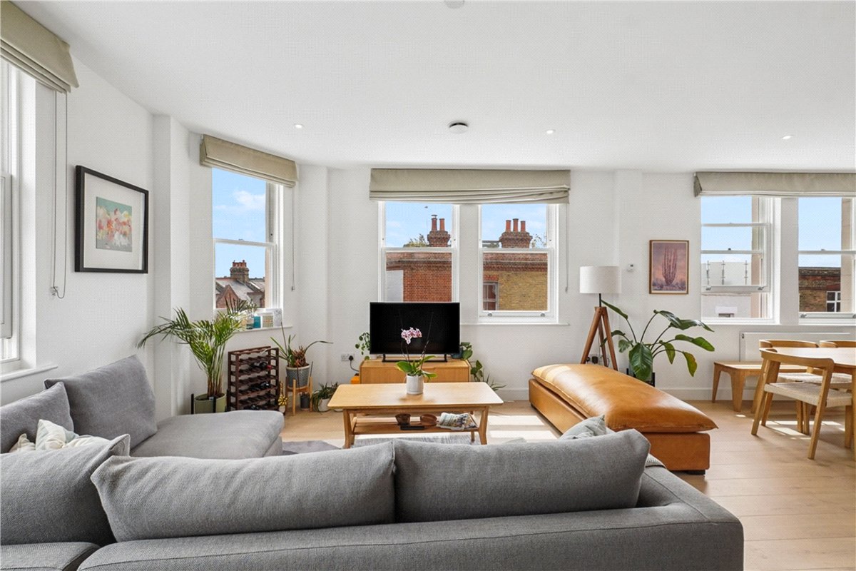 2 bedroom Flat, Munster Road, London, SW6 - Let Agreed, Image 1