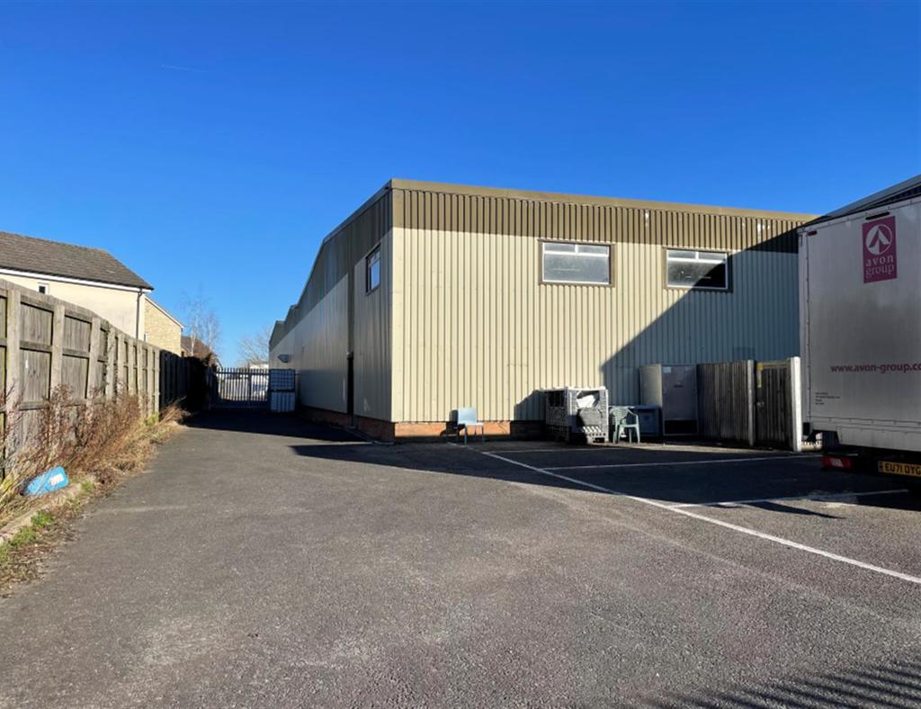 11542 Sq Ft, 21 Porte Marsh Road, Calne, SN11 - Available, Image 2