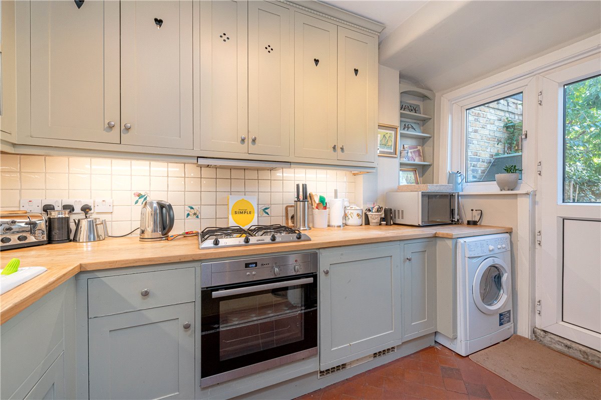 4 bedroom House, Sandgate Lane, London, SW18 - , Image 12