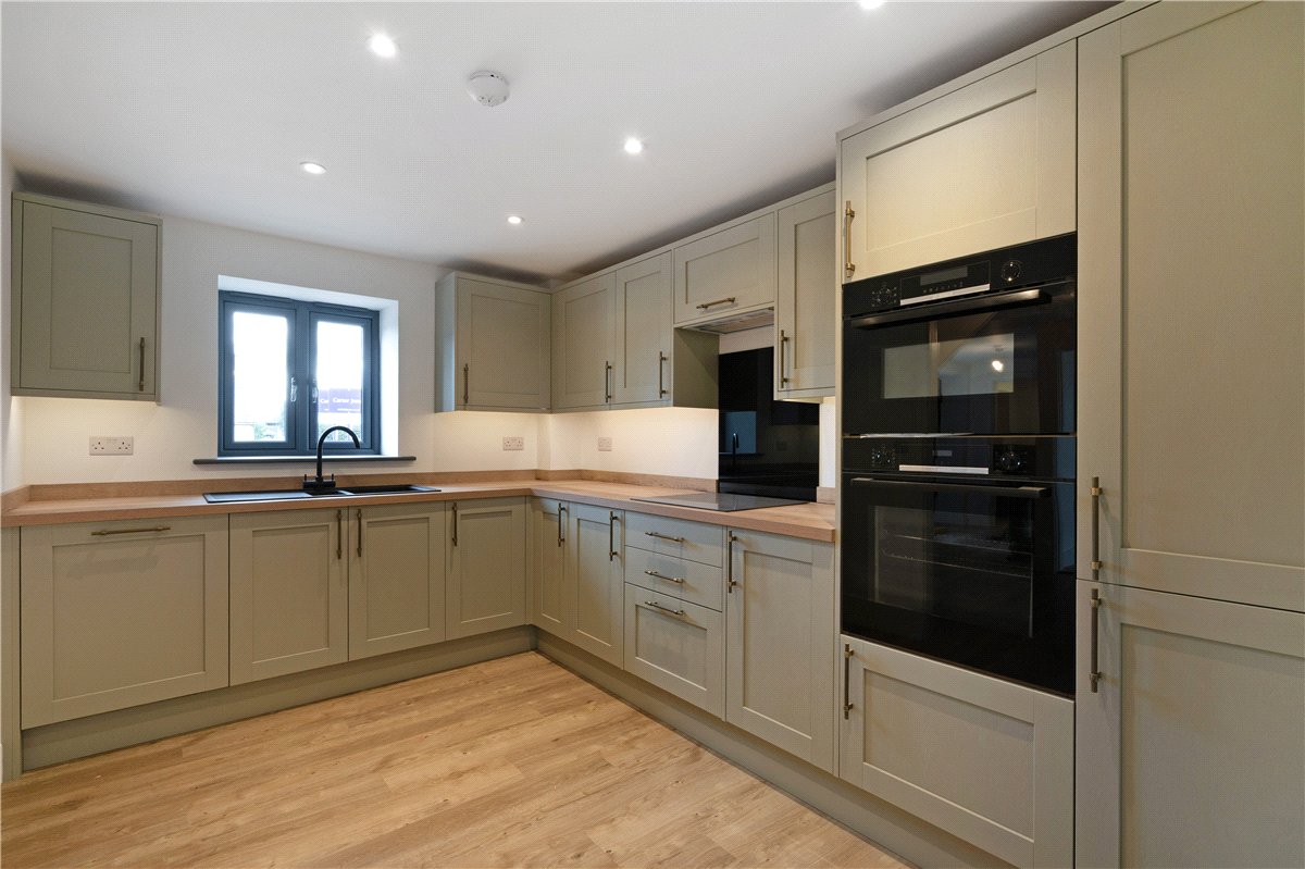 4 bedroom Cottage, Camela Lane, Camblesforth, YO8 - Available, Image 27