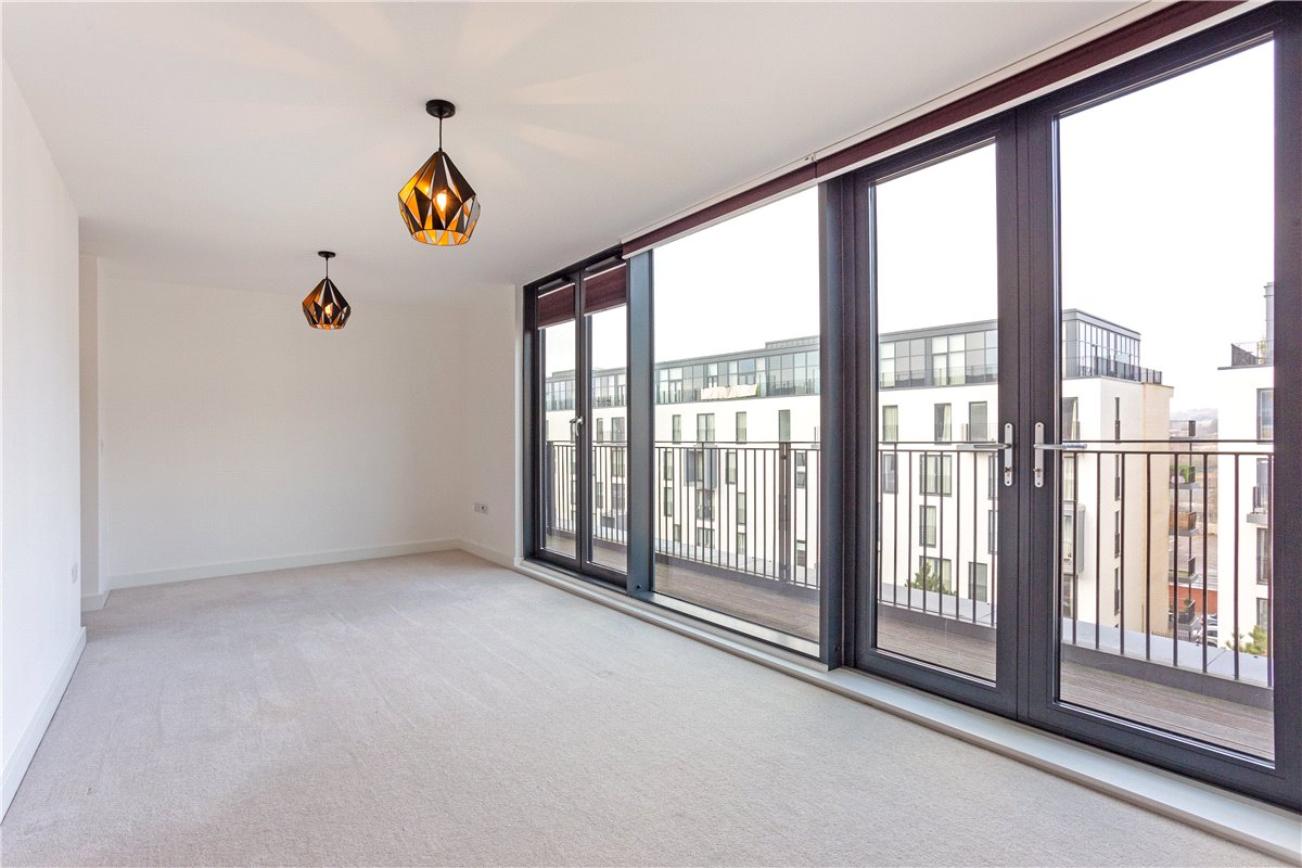2 bedroom Maisonette, Percy Terrace, Bath, BA2 - Sold, Image 8