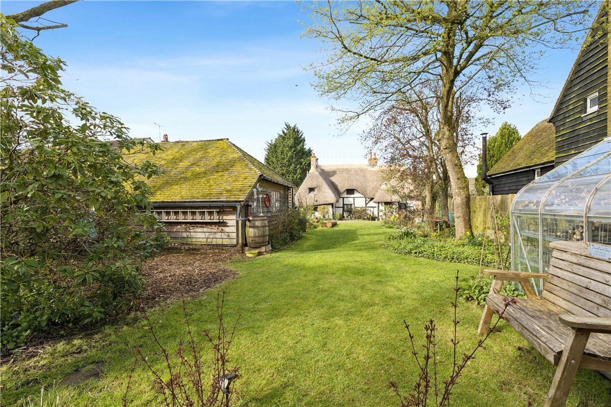3 bedroom House, High Street, Burbage, SN8 - Sold STC, Image 25