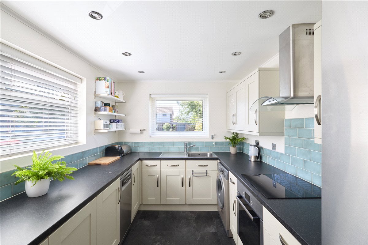 4 bedroom Bungalow, The Rookery, Balsham, CB21 - Available, Image 15