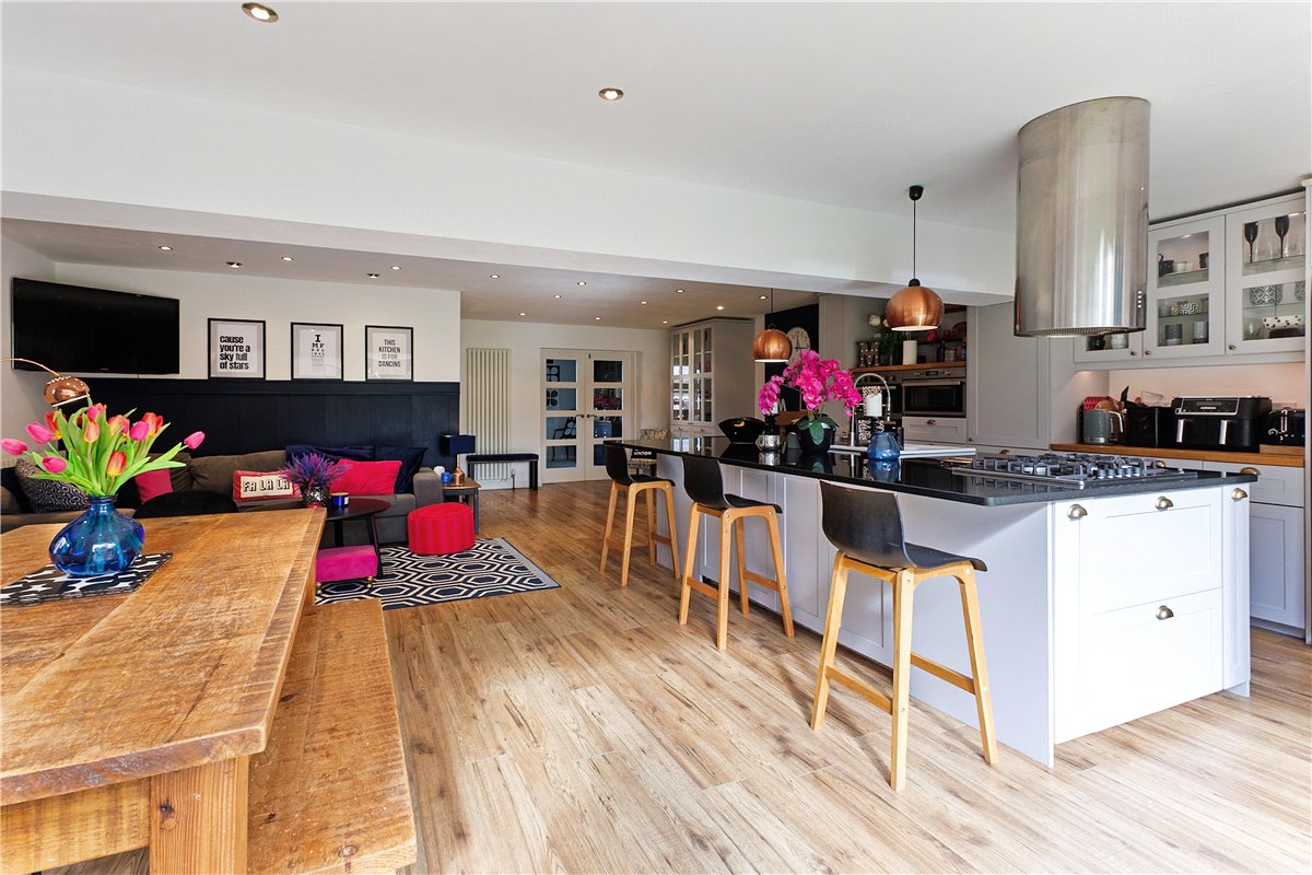 5 bedroom House, Fortunes Field, Broad Hinton, SN4 - Sold, Image 15