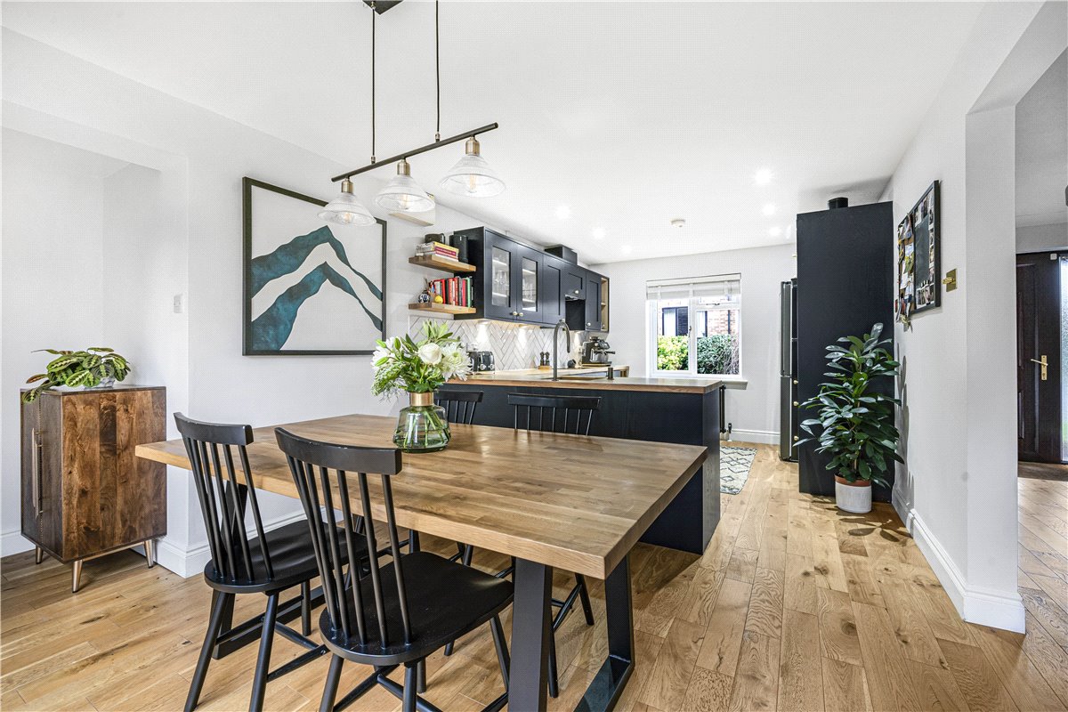 4 bedroom House, Gardiner Close, Abingdon, OX14 - Available, Image 5