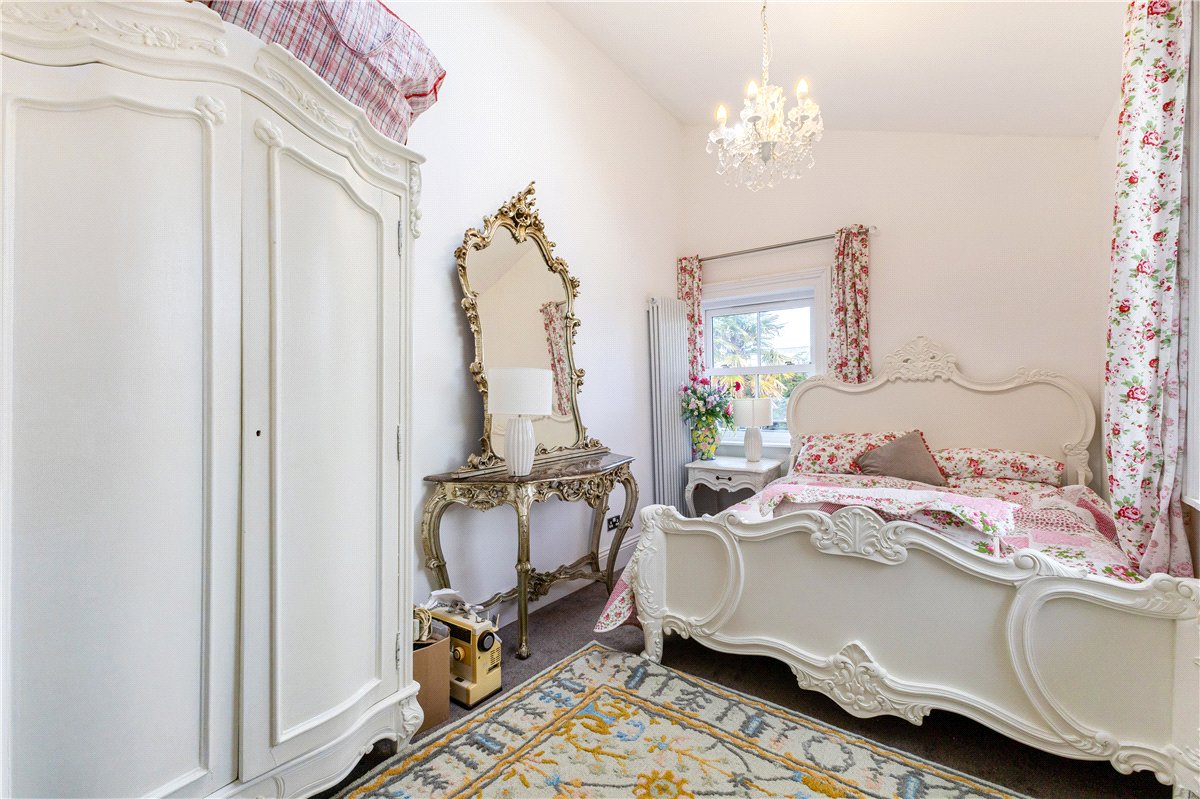 7 bedroom House, Manby Road, Stewton, LN11 - Available, Image 16
