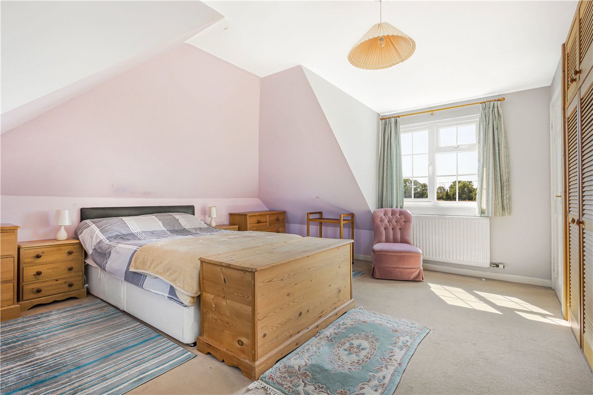 3 bedroom House, Henwood, Wootton, OX1 - Available, Image 11
