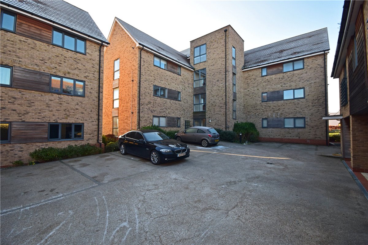 2 bedroom Flat, Burlton Road, Cambridge, CB3 - 