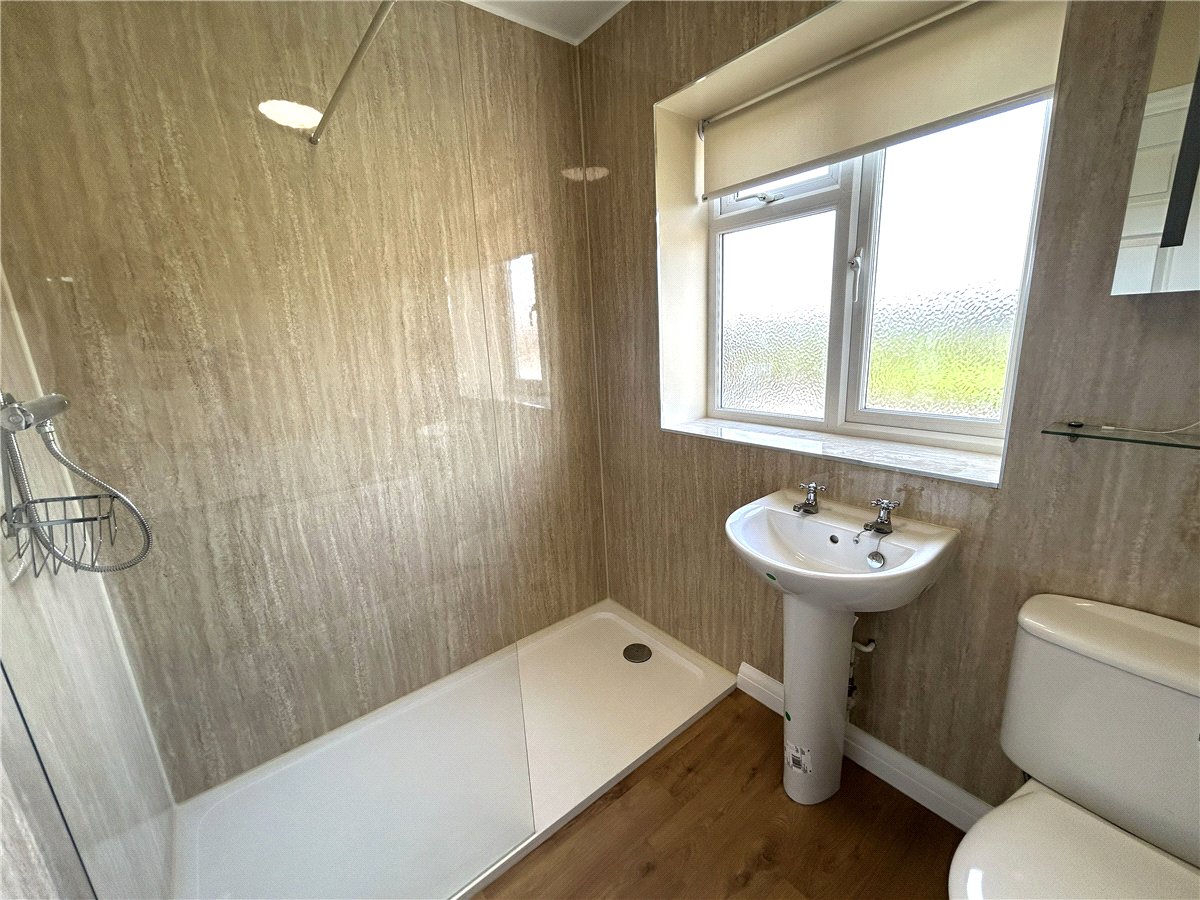 2 bedroom Bungalow, Hunsingore, Wetherby, LS22 - Available, Image 3