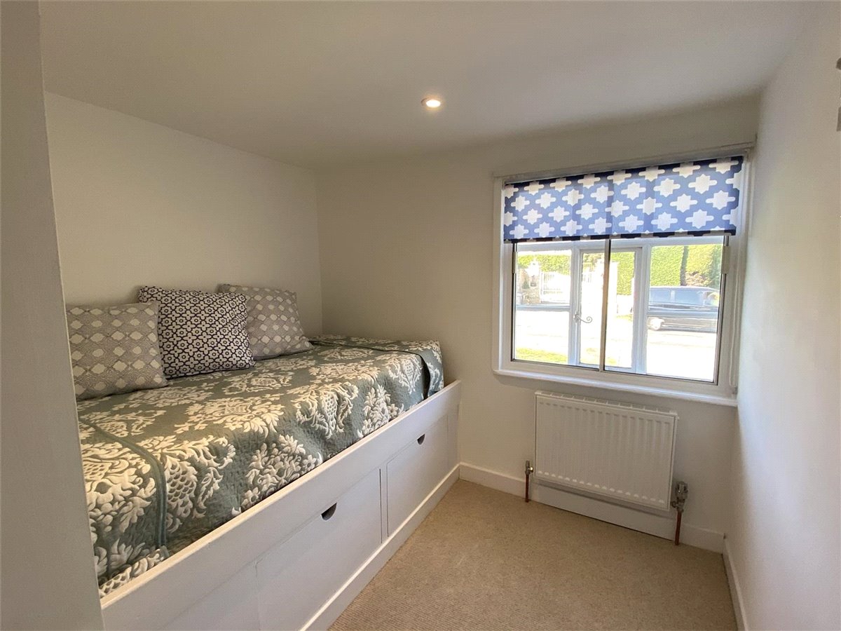 2 bedroom House, Westgate Street, Long Melford, CO10 - Let Agreed, Image 2