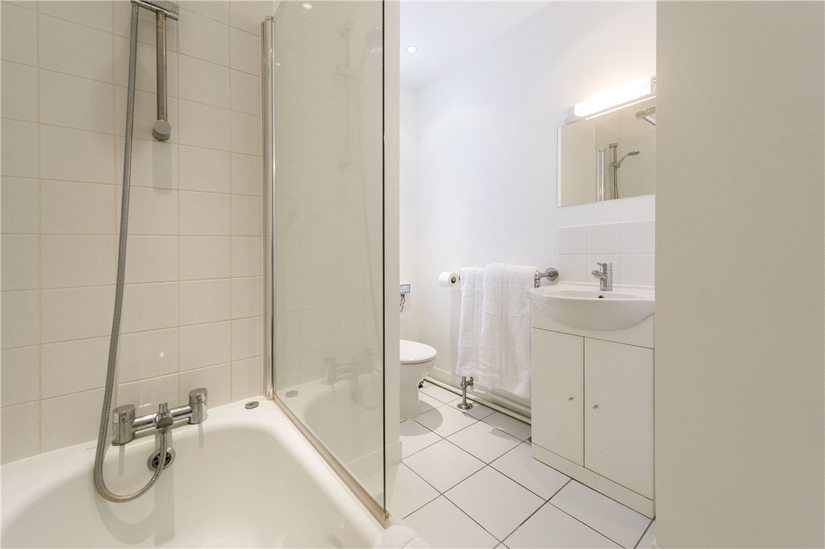 1 bedroom Flat, Hill Street, Mayfair, W1J - Available, Image 1