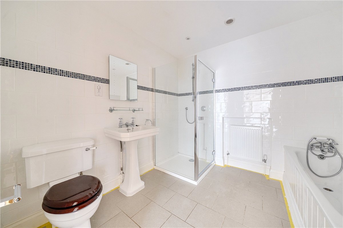 4 bedroom House, Adbury, Newbury, RG20 - Available, Image 12