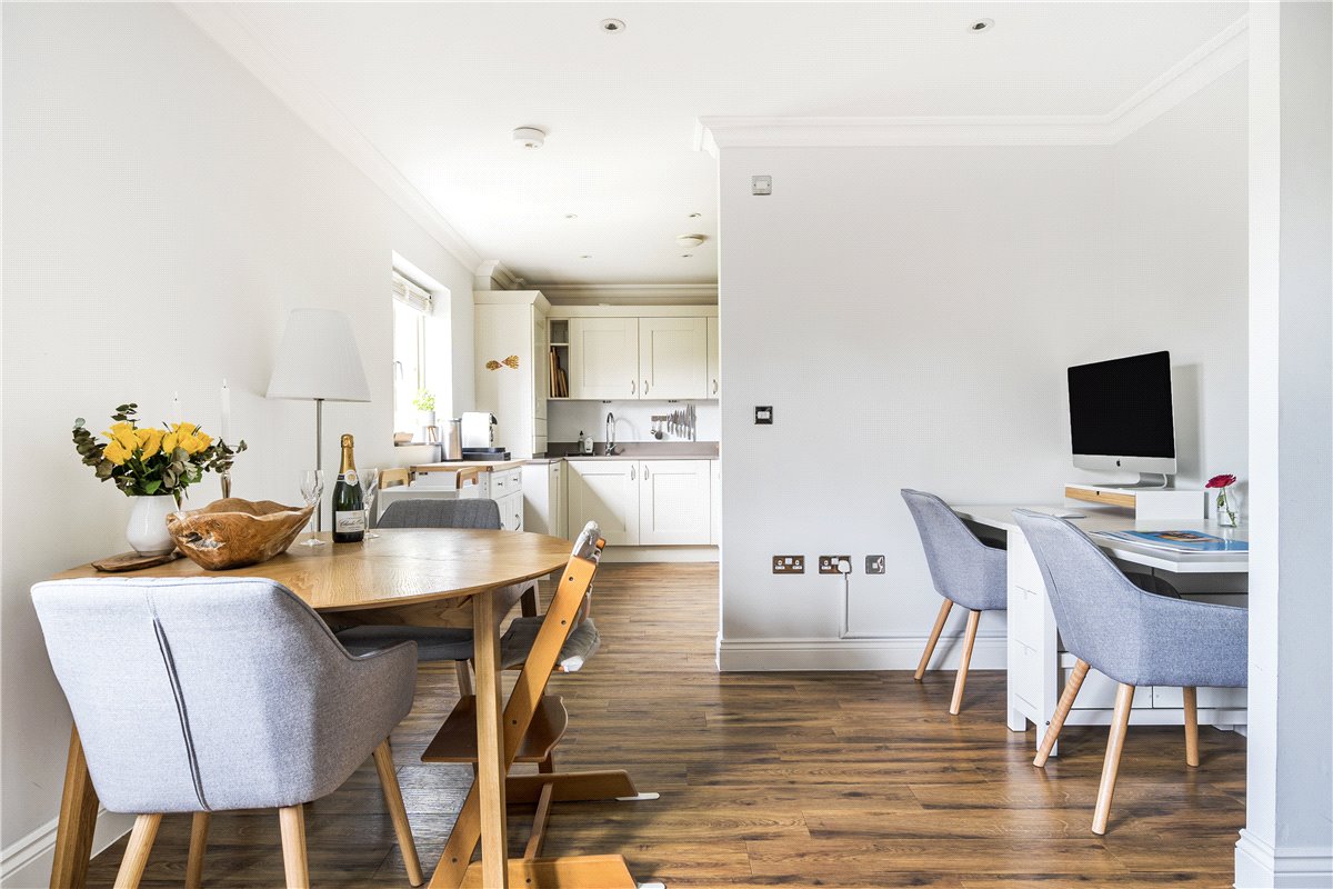 2 bedroom Flat, Fortescue Street, Norton St. Philip, BA2 - Available, Image 9