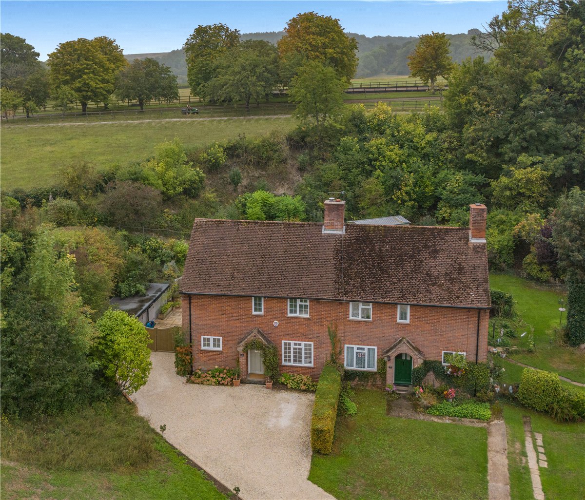 3 bedroom House, Ecchinswell, Newbury, RG20 - Available